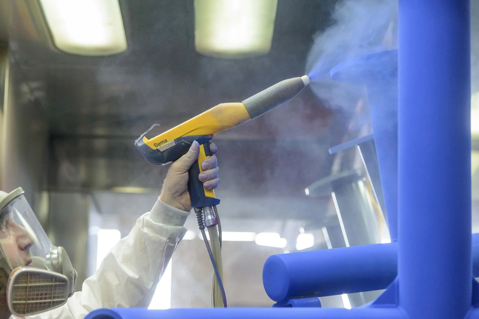 PROCESY LAKIERNICZE (LAKIERNIK PROSZKOWY)